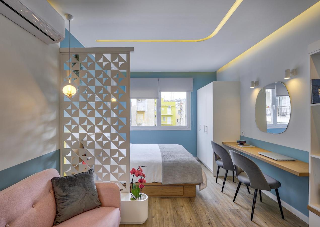 Τhe Half Root Suite In The Heart Of City Center Thessalonique Extérieur photo