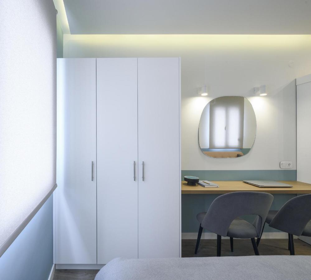 Τhe Half Root Suite In The Heart Of City Center Thessalonique Extérieur photo